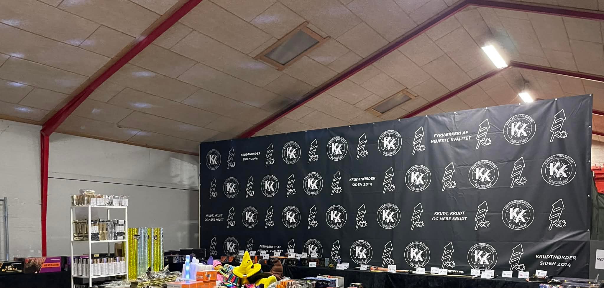 3x8 meter PVC banner til afskærmning hos Krudtogkrudt.dk